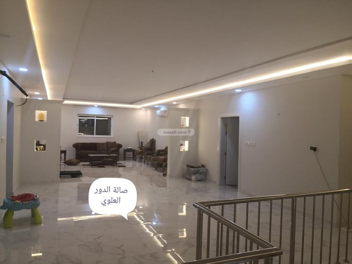 Villa 852.95 SQM Facing North East on 20m Width Street Shuran, Madinah
