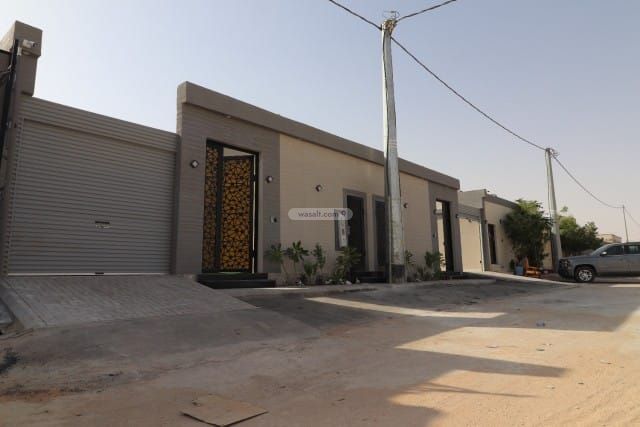 Rest House 400 SQM Facing South on 30m Width Street Al Khair, North Riyadh, Riyadh