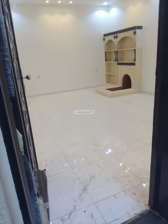 Floor 570 SQM with 6 Bedrooms Al Arfaa Al Gharbia, At Taif