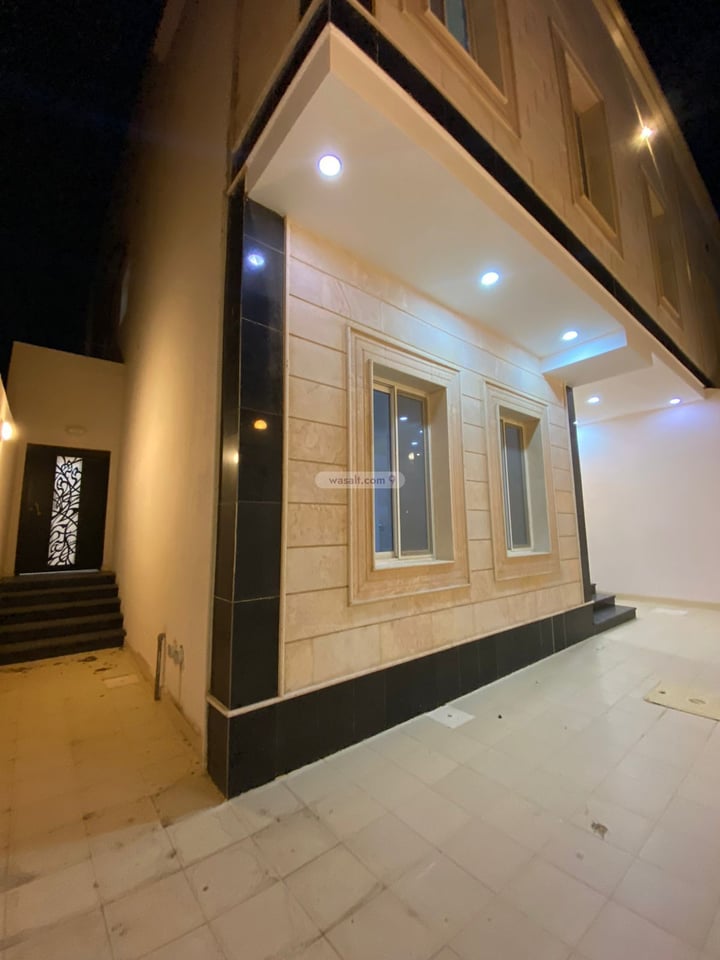 Villa 200 SQM Facing North with 7 Bedrooms Al Frosyah, East Jeddah, Jeddah