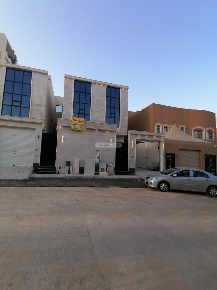 فيلا 254.84 متر مربع جنوبية على شارع 20م طويق، غرب الرياض، الرياض