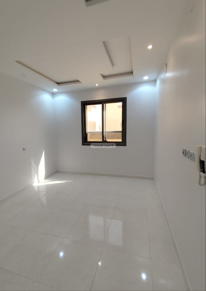 Floor 171 SQM with 5 Bedrooms Al Hazm, West Riyadh, Riyadh
