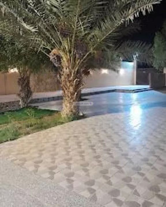 Rest House 3200 SQM Facing North East on 20m Width Street Dirab, West Riyadh, Riyadh