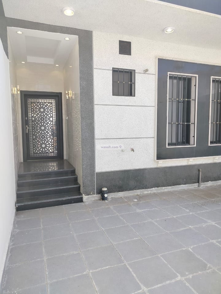 Villa 352.2 SQM Facing West on 16m Width Street Ad Difa, Madinah