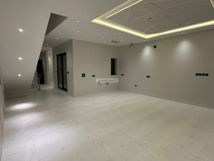 Floor 178.86 SQM with 3 Bedrooms Al Rimal, East Riyadh, Riyadh