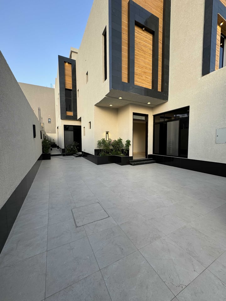 Villa 450 SQM Facing West on 15m Width Street Al Arid, North Riyadh, Riyadh
