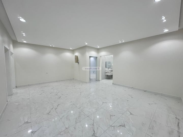 شقة 180.9 متر مربع ب 5 غرف اليرموك، خميس مشيط