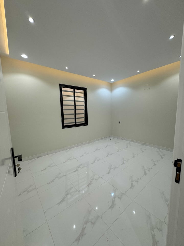 Apartment 220.36 SQM with 5 Bedrooms Ar Rawabi, Abha