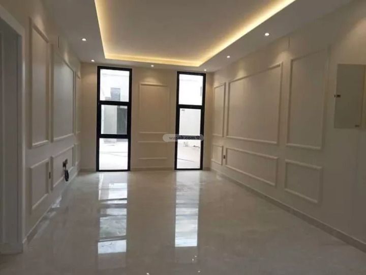 Villa 325 SQM Facing South on 15m Width Street Al Wafa, Unayzah