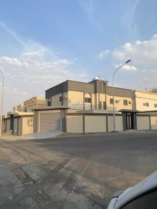 Villa 502 SQM Facing North West on 20m Width Street Al Ashrafiyah, Unayzah