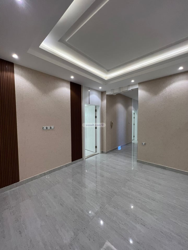 شقة 243 متر مربع ب 6 غرف مشرفة، شمال جدة، جدة