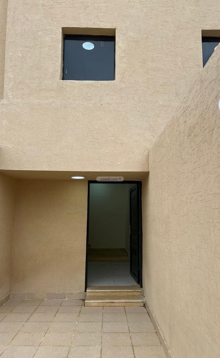 Floor 161.16 SQM with 5 Bedrooms Badr, South Riyadh, Riyadh