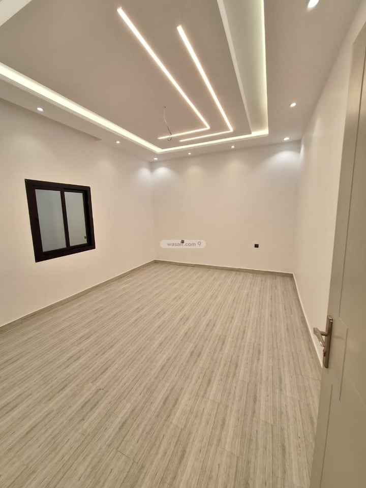 Floor 300 SQM with 5 Bedrooms Ar Rahmanyah, East Jeddah, Jeddah