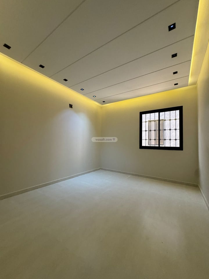 Floor 179.93 SQM with 4 Bedrooms Tuwaiq, West Riyadh, Riyadh