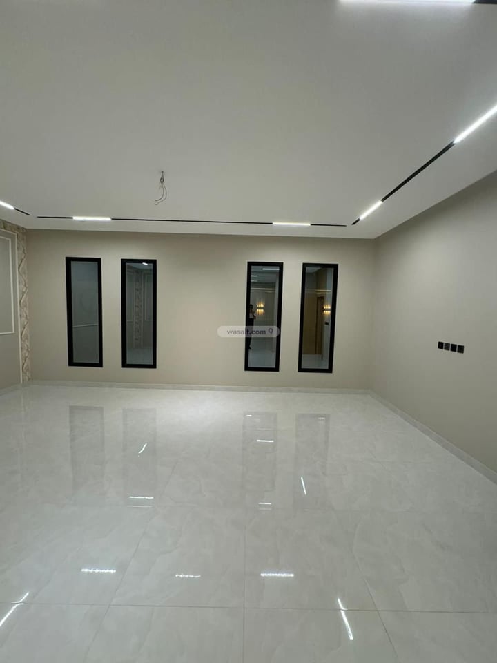 Villa 517.52 SQM Facing North on 15m Width Street Ar Rahmanyah, East Jeddah, Jeddah