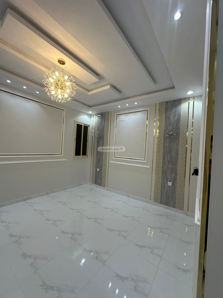 Apartment 366 SQM with 5 Bedrooms Al Dhurfah, Khamis Mushayt