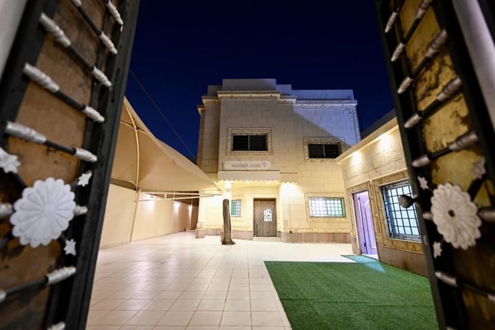 Villa 495 SQM Facing South on 15m Width Street Al Yarmuk, East Riyadh, Riyadh