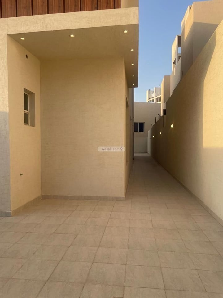 فيلا 316.45 متر مربع جنوبية على شارع 15م عكاظ، جنوب الرياض، الرياض