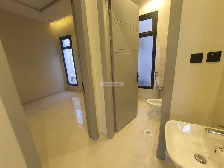 Villa 375 SQM with 2 Apartments Facing West Al Qadisiyah, East Riyadh, Riyadh