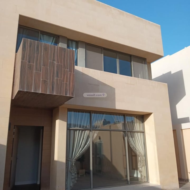 Villa 332 SQM Facing North East on 20m Width Street Al Amwaj, Al Khobar