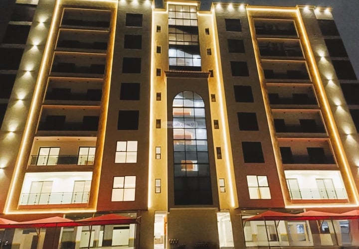 Apartment 195 SQM with 5 Bedrooms Dahiyat Al Malik Fahd, Dammam