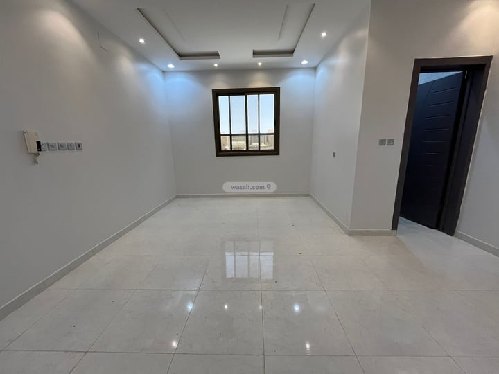 Floor 171 SQM with 8 Bedrooms Al Hazm, West Riyadh, Riyadh