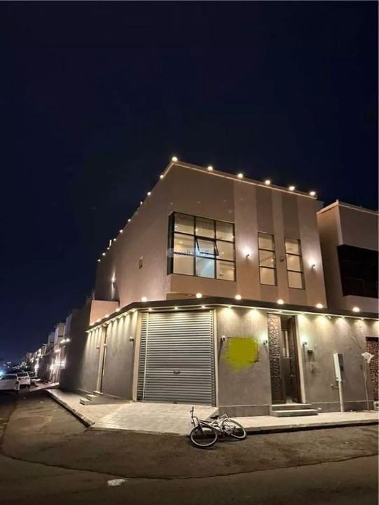 Villa 212.5 SQM Facing South on 16m Width Street Ar Rahmanyah, East Jeddah, Jeddah