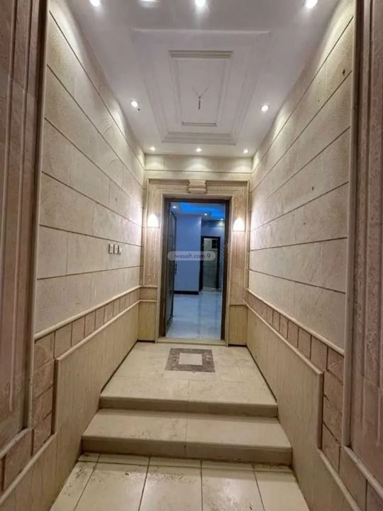 Apartment 900 SQM with 5 Bedrooms Ar Riyadh, North Jeddah, Jeddah