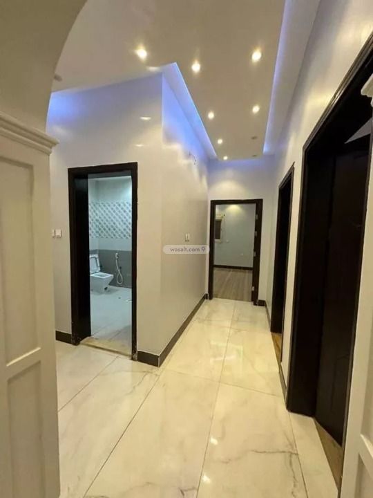 Apartment 900 SQM with 5 Bedrooms Ar Riyadh, North Jeddah, Jeddah