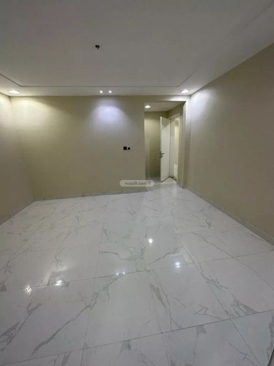 Apartment 200 SQM with 5 Bedrooms Al Firdaws, Dammam