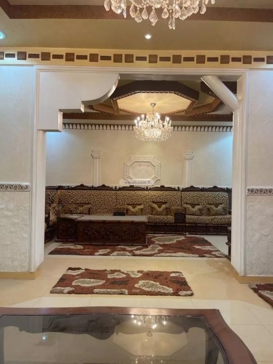 Villa 375 SQM Facing West with 7 Bedrooms Al Hamra, East Riyadh, Riyadh