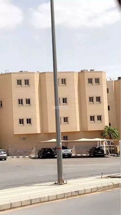شقة 204 متر مربع ب 4 غرف التعاون، شمال الرياض، الرياض