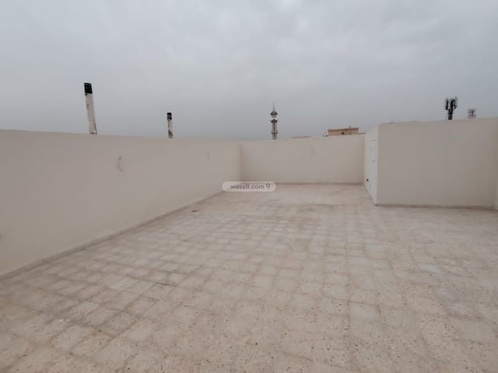 Villa 342.58 SQM Facing North on 18m Width Street Al Khalidiyah, Central Riyadh, Riyadh