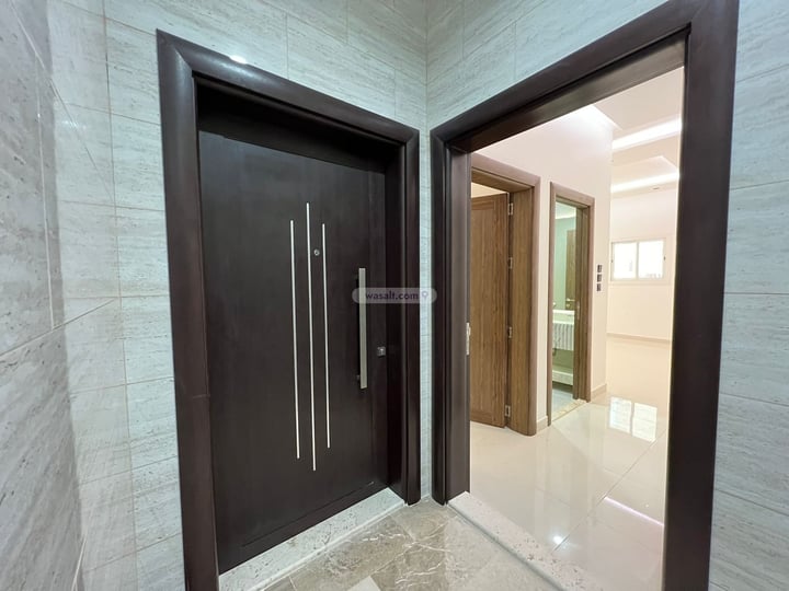 Apartment 194.32 SQM with 5 Bedrooms King Fahd, Makkah