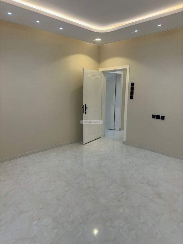 Apartment 202.4 SQM with 5 Bedrooms Wadi Jalil, Makkah