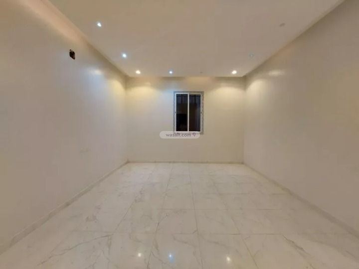 Floor 350 SQM with 5 Bedrooms Al Dar Al Baida, South Riyadh, Riyadh