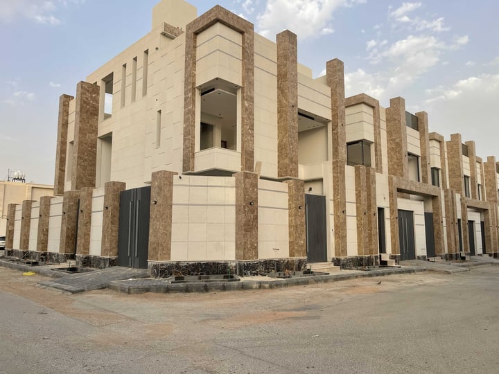 Villa 260 SQM Facing North West on 15m Width Street Al Munisiyah, East Riyadh, Riyadh
