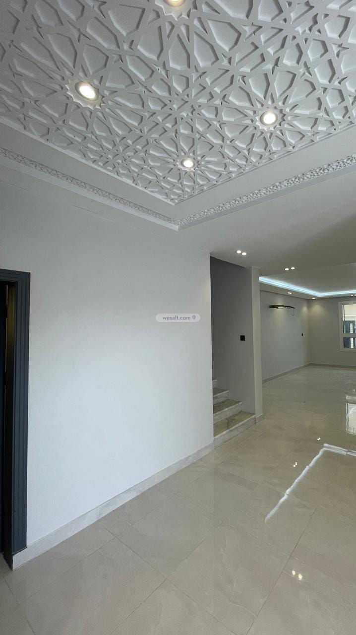 Villa 309 SQM Facing West on 15m Width Street As Shamiaa, Makkah