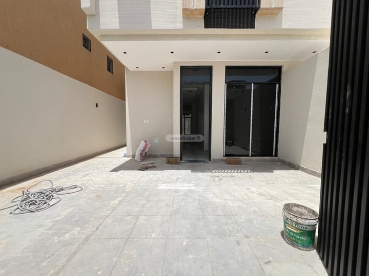 Villa 250 SQM Facing North on 15m Width Street Al Khaleej, East Riyadh, Riyadh