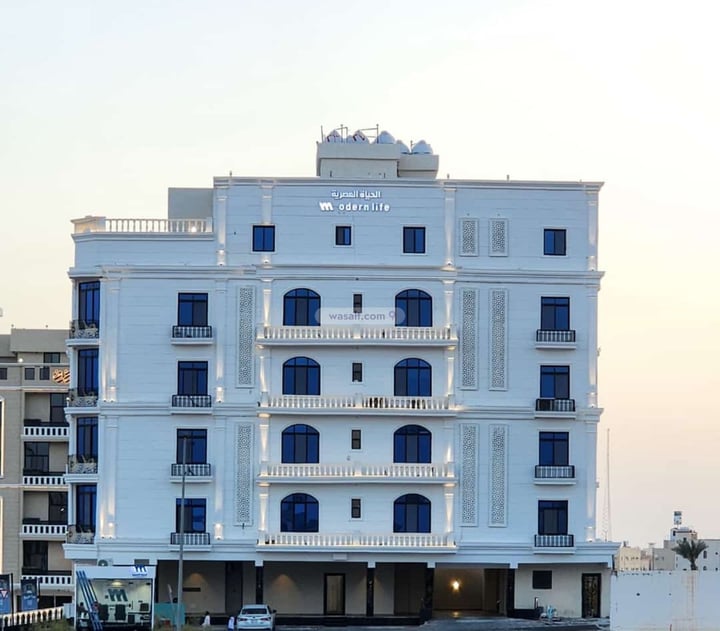 Apartment 176 SQM with 5 Bedrooms Governmental, North Jeddah, Jeddah
