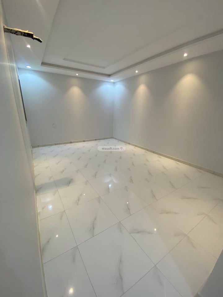 Floor 310 SQM with 5 Bedrooms Al Frosyah, East Jeddah, Jeddah