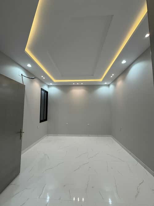 Floor 204.03 SQM with 6 Bedrooms Al Wurud, Khamis Mushayt