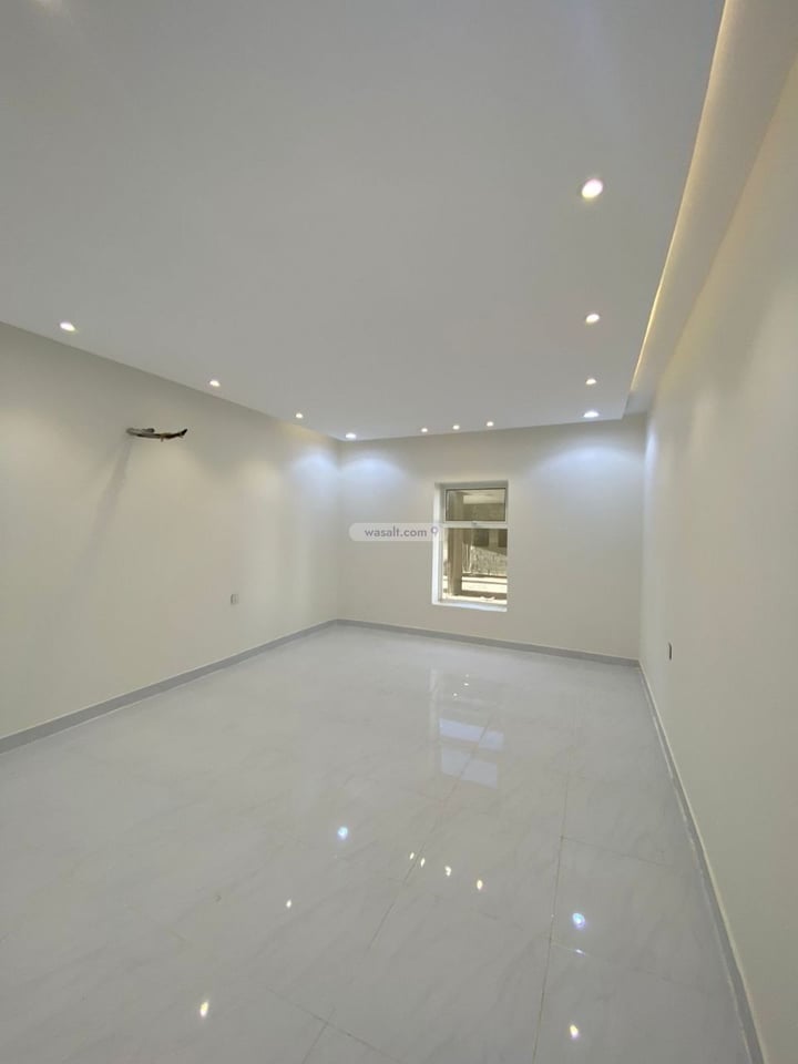 Villa 311 SQM Facing West on 25m Width Street As Shamiaa, Makkah