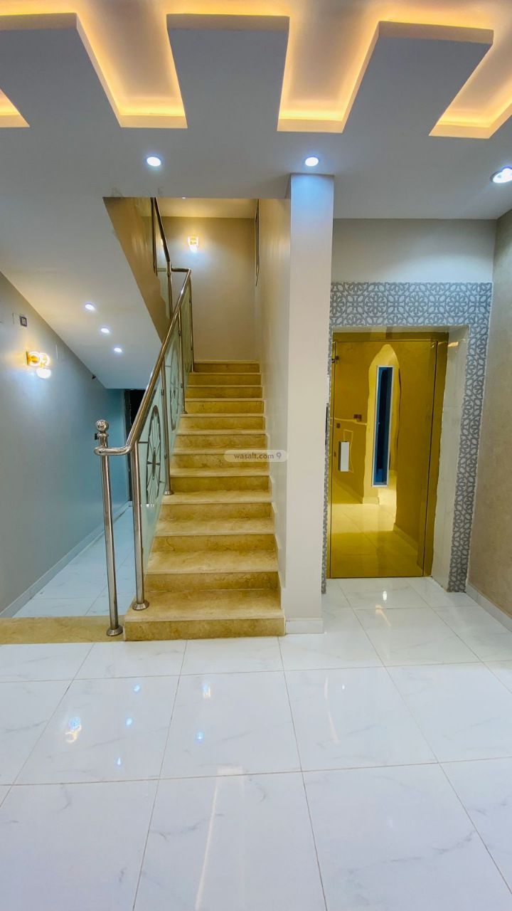 Villa 419.32 SQM Facing West on 25m Width Street Harat Al Bab Al Jadid, Makkah
