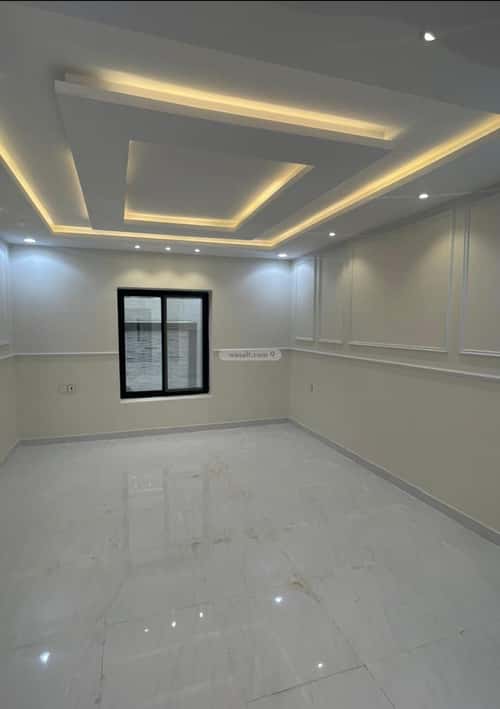Villa 307 SQM Facing North on 22m Width Street As Shamiaa, Makkah