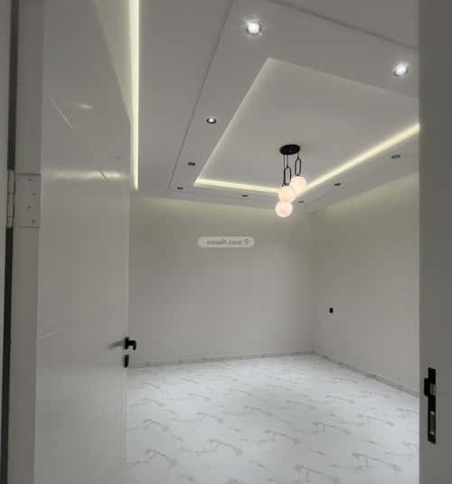 Apartment 298 SQM with 7 Bedrooms Al Qayshah, Ahad Rafidah