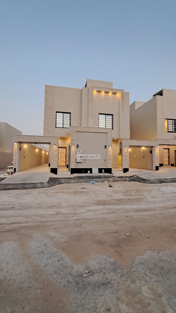 Floor 205 SQM with 4 Bedrooms Badr, South Riyadh, Riyadh