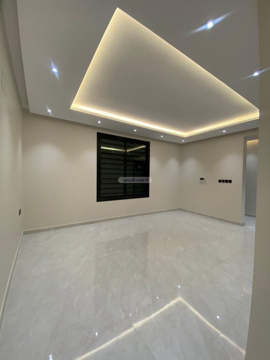 Apartment 198.76 SQM with 6 Bedrooms Dhalalah, Khamis Mushayt