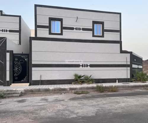 Villa 374 SQM Facing West on 20m Width Street Kittanah, Madinah