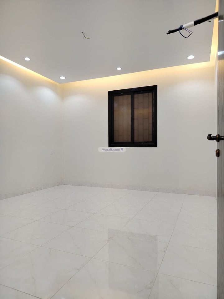 Apartment 216 SQM with 5 Bedrooms King Fahd, Madinah